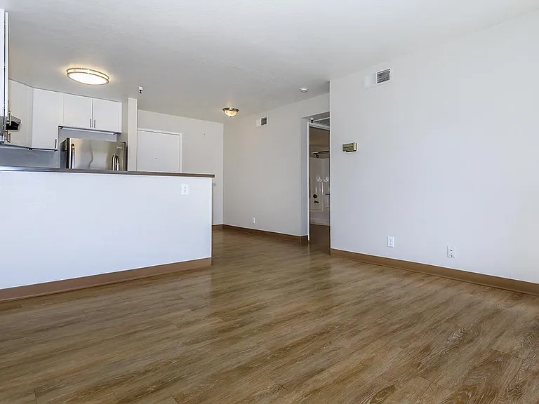 Heritage Pointe Senior Apartments — Photo 27
