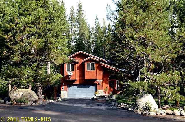 1st image of 11910 Snowpeak Way