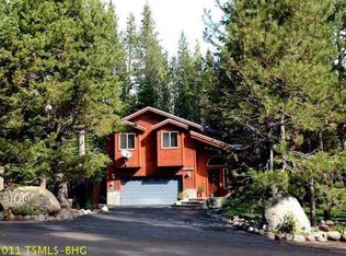 11910 Snowpeak Way, Truckee, CA 96161