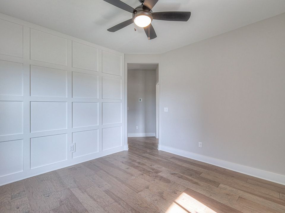 1st image of 9089 Headwaters Dr #144