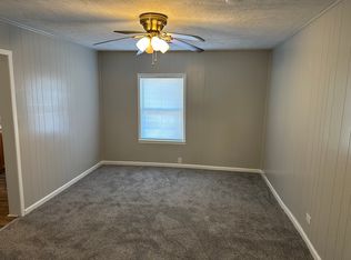 105 Sanford Rd, Laurinburg, NC 28352