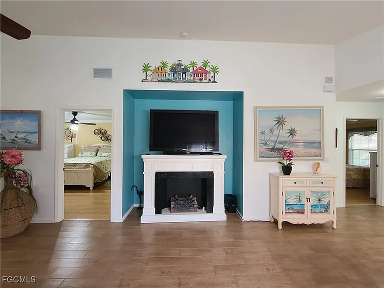 9249 Aegean Cir — Photo 13