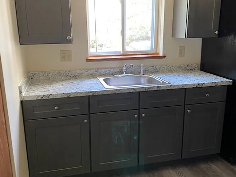 52 Village Green Rd — Photo 29