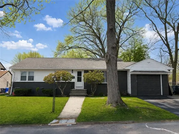 103 Merchant St, North Providence, RI 02911