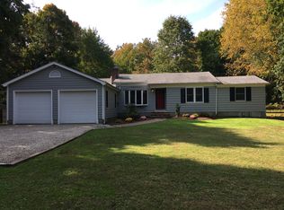 43 Comstock Hill Ave, Norwalk, CT 06850