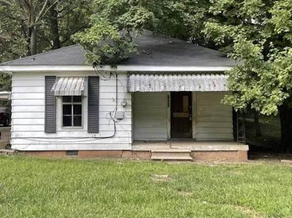 1632 Harris St, Dyersburg, TN 38024