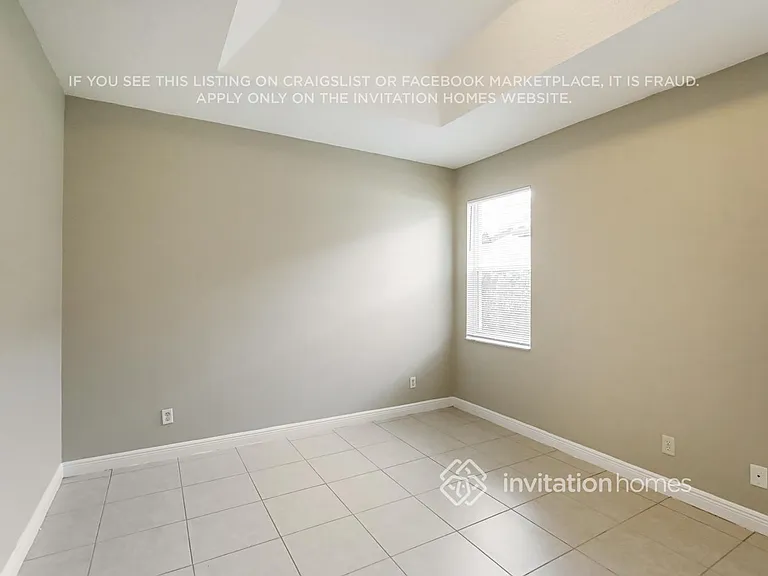 5221 SW 141st Ave — Photo 7