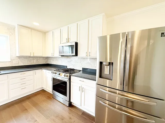 2168 SW Warbler Way — Photo 14