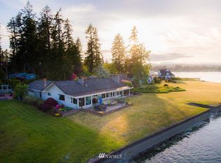 3016 Marine Dr, Bremerton, WA 98312
