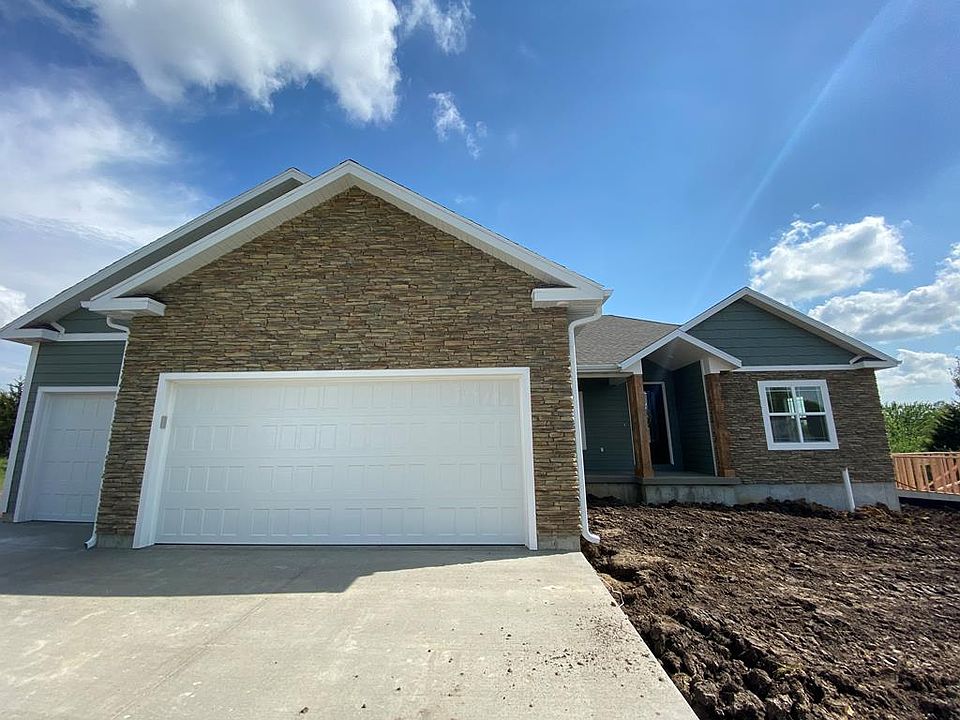 1st image of 2606 Pine Brook Dr