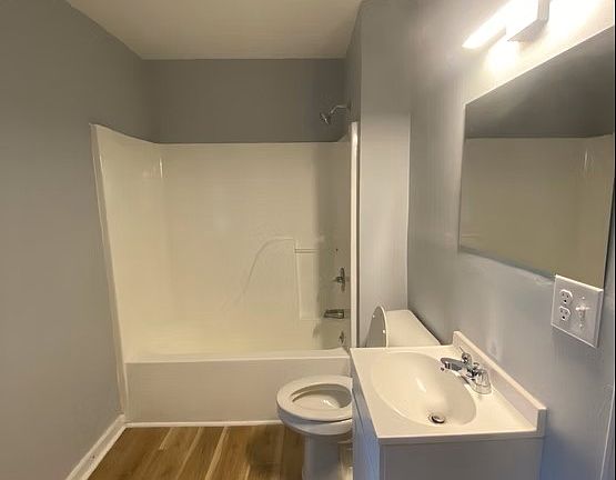 4th image of 2717 Slevin St APT 1