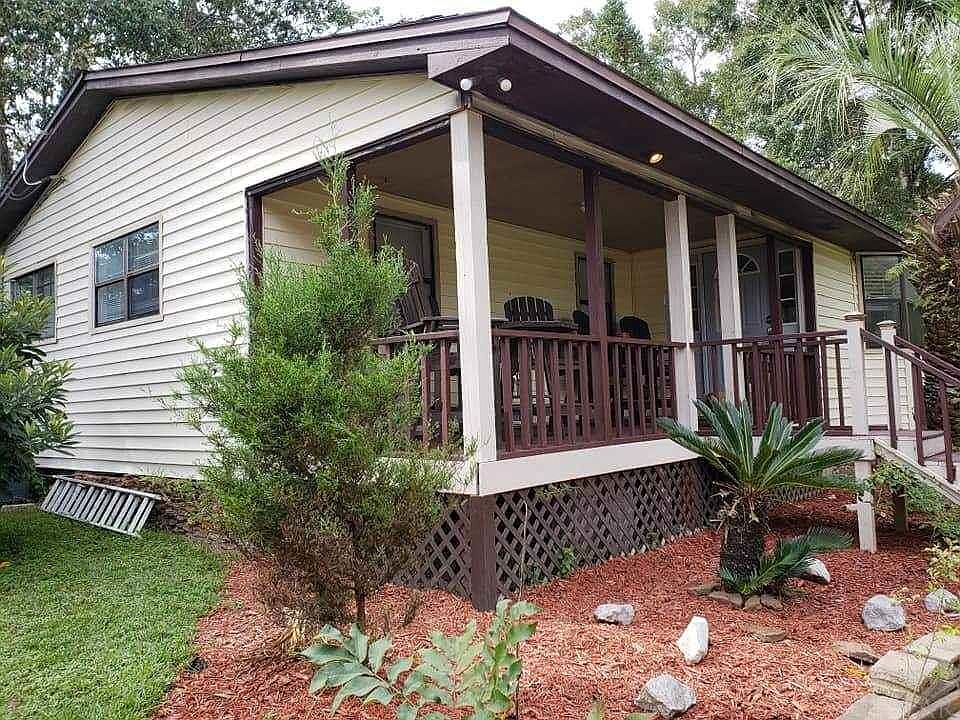1st image of 992 Marge Ln #1
