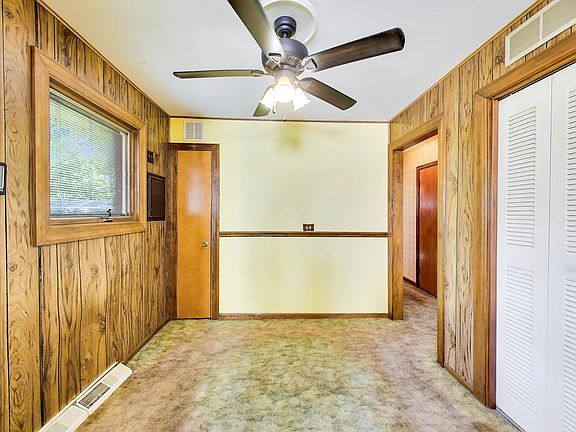 5th image of 411 N Highview Ave