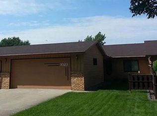 1023 W Capitol Ave, Pierre, SD 57501