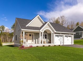 3 Cliffside Dr, Auburn, NH 03032