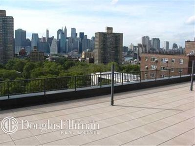 225 Adams St #7G, Brooklyn, NY, 11201