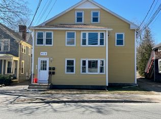 412 Main St UNIT 2R, Wareham, MA 02571