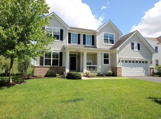 9652 Baumgartner St, Huntley, IL 60142