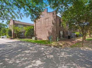 867 Colony Dr #104, Charleston, SC 29407