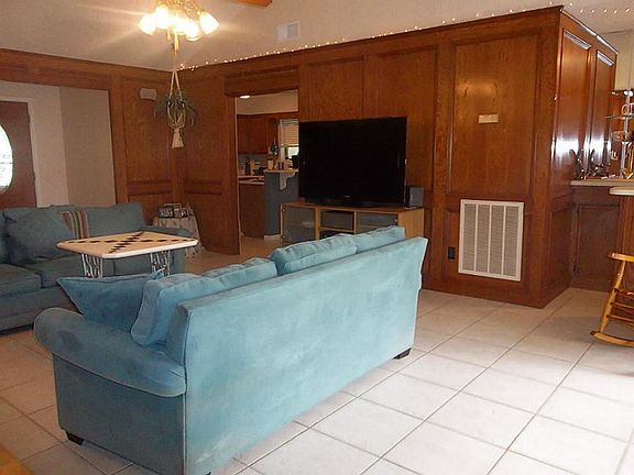 4th image of 7008 Avenue N