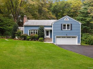 86 Seven Bridges Rd, Chappaqua, NY 10514
