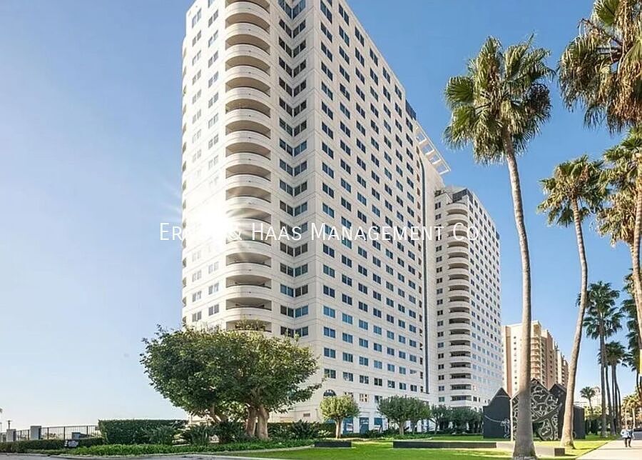 1st image of 525 E Seaside Way Unit 1106