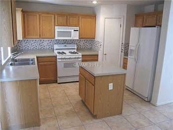 5th image of 9916 Canyon Peak Dr