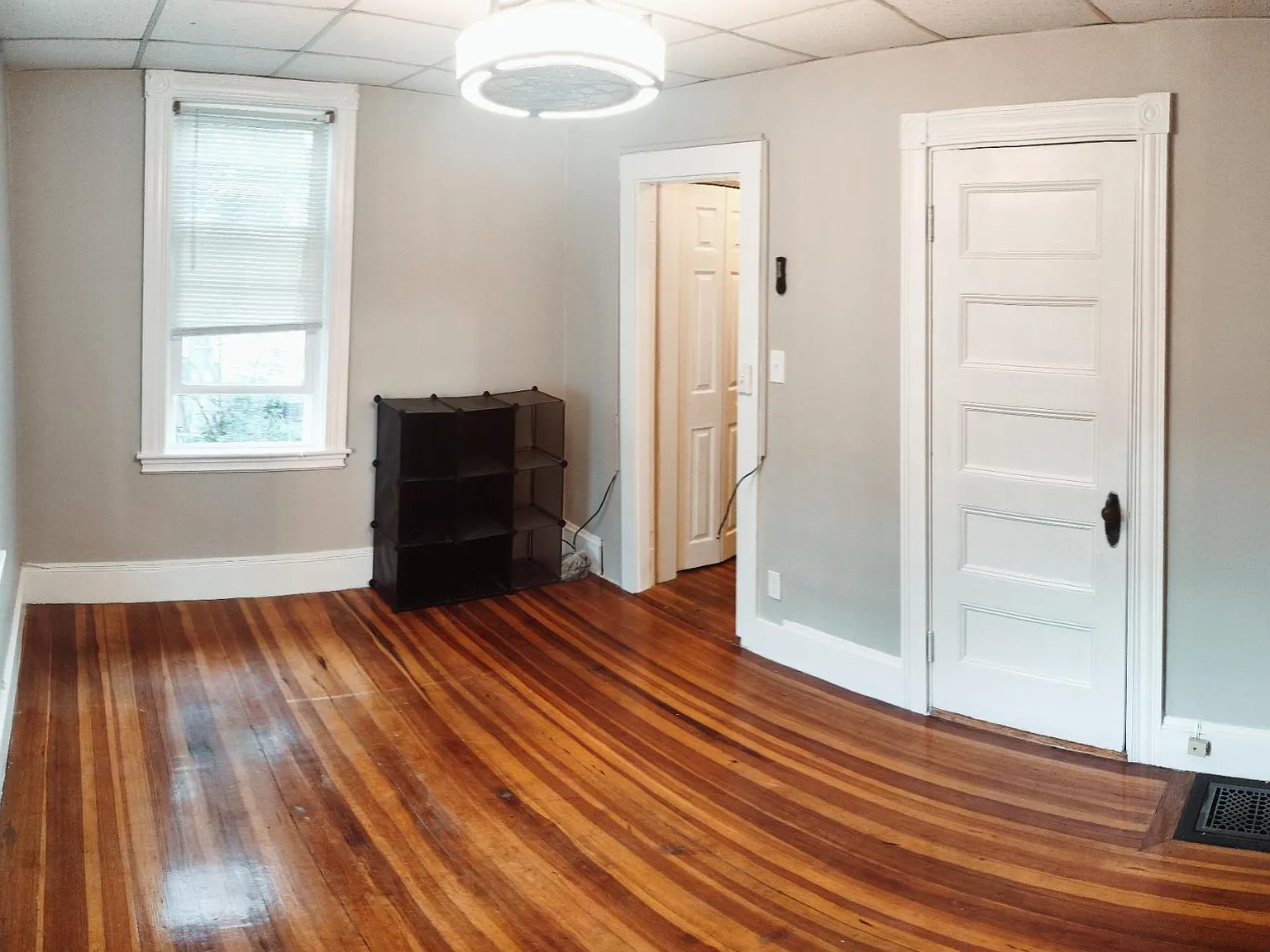 10 Hanna St — Photo 3
