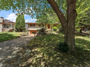 2085 California Ave E, Saint Paul, MN 55119
