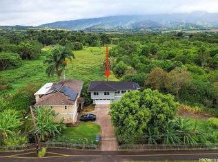 66-350 Waialua Beach Rd #A, Haleiwa, HI 96712