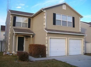 2255 E Lennox Ln, Saratoga Springs, UT 84043