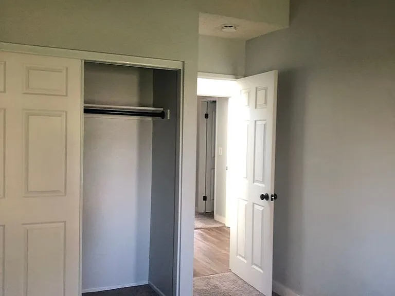 14736 Chaparral Ln #9 — Photo 10