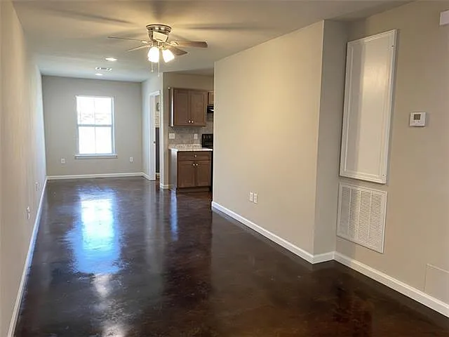 45 E Phillip Ct — Photo 2