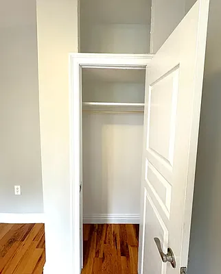 Rented by Pear NYC LLC | media 9