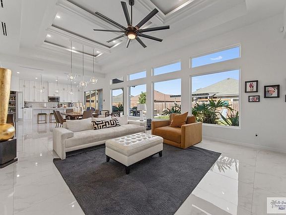 4th image of 7247 Rain Forest Dr