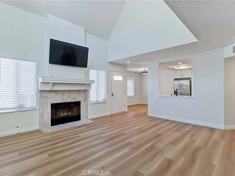 26875 Jasper — Photo 4