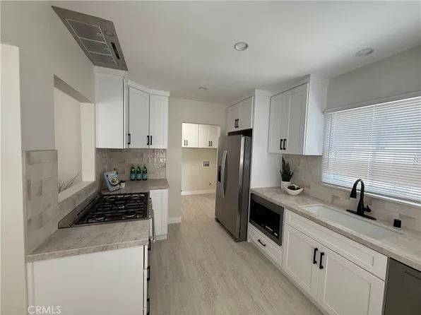 6038 Loomis St, Lakewood, CA 90713