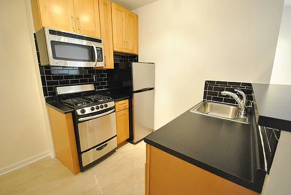 Rented by (Legacy) Tri Hill Realty Group LLC | media 14