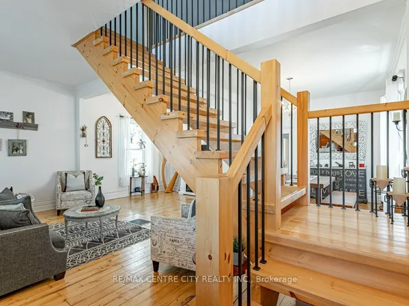 971 Elias St, London, ON N5W 3P5