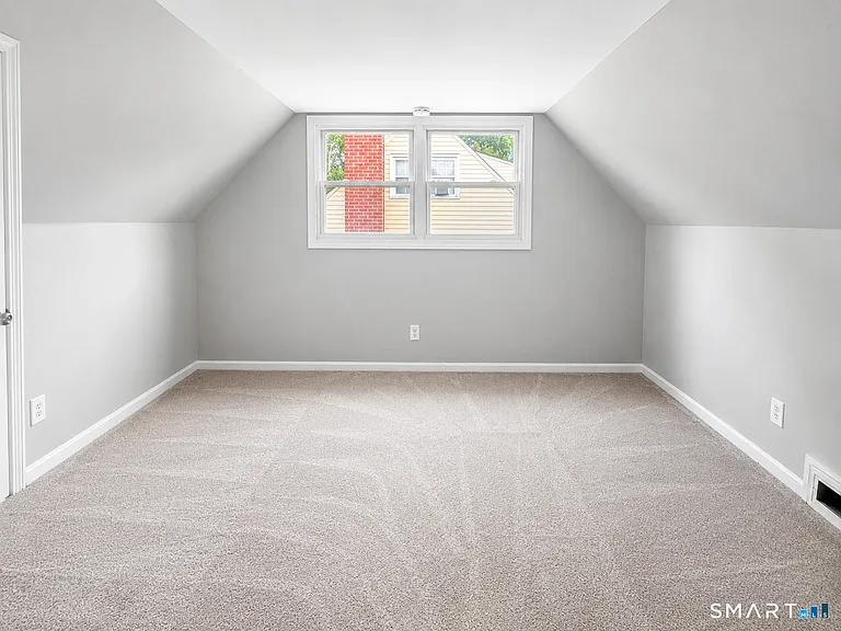 28 Lewis Ln — Photo 14