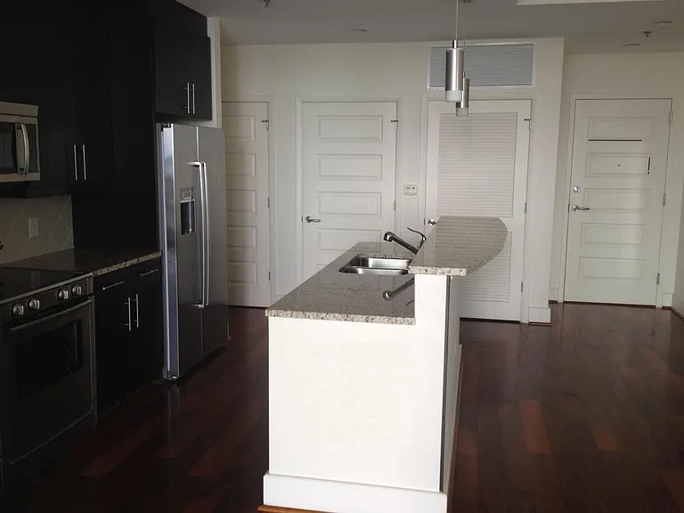 1080 Peachtree St NE #1415FURNISHED — Photo 22