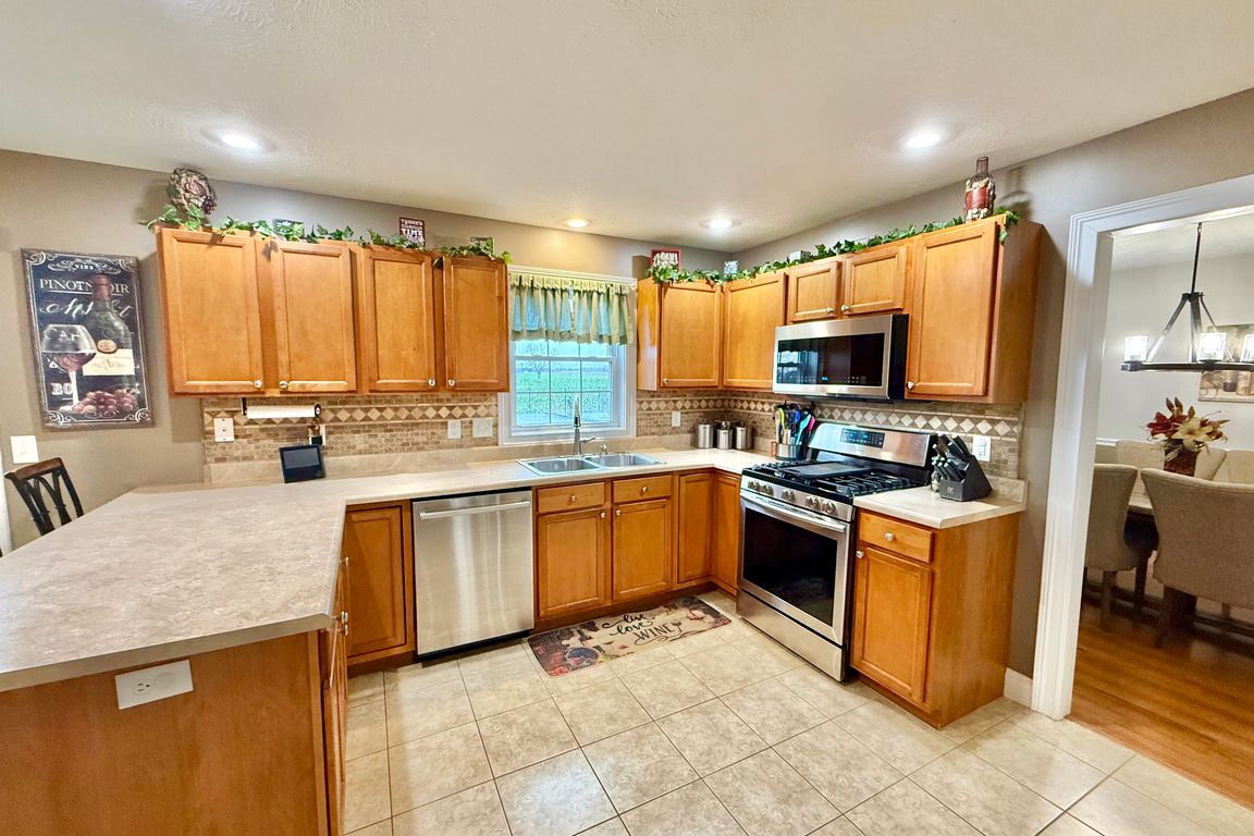 next background image