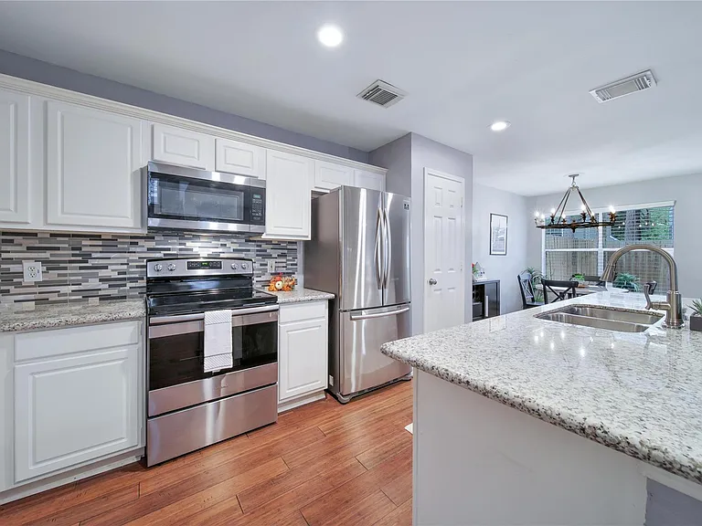 22 Butterfly Branch Pl — Photo 11