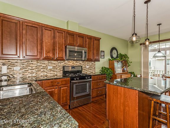 5th image of 1735 Dogwood Ln