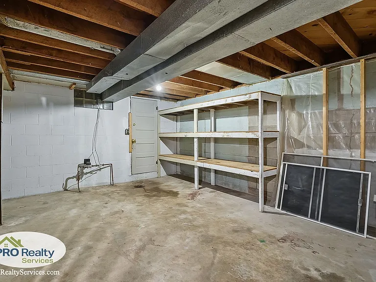 208 2nd St SW — Photo 21