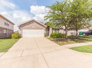 5325 Yampa Trl, Watauga, TX 76137