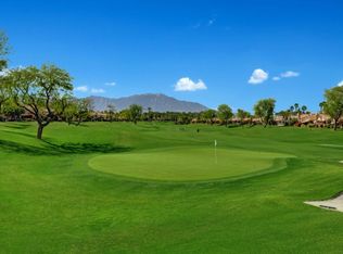 527 Arrowhead Dr, Palm Desert, CA 92211