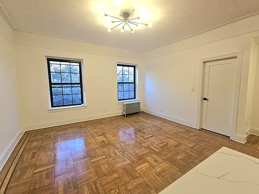 Living room, photo 1
