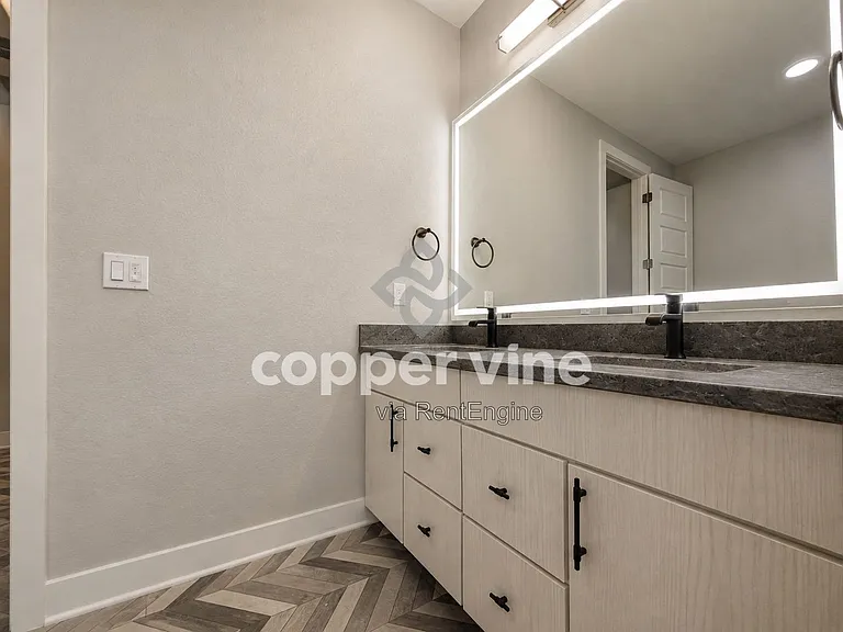 11959 Mountview Ln — Photo 27