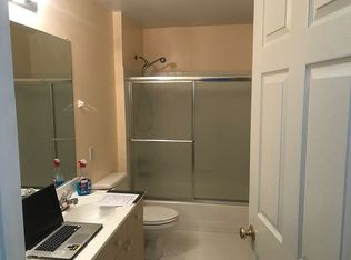 107 Willowoak Ct, Warminster, PA 18974